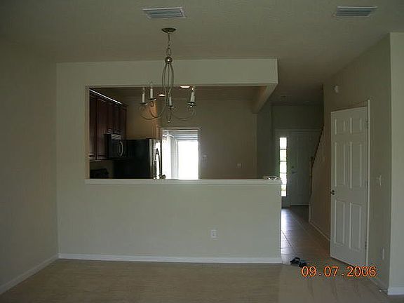 3rd image of 4221 Marblewood Ln