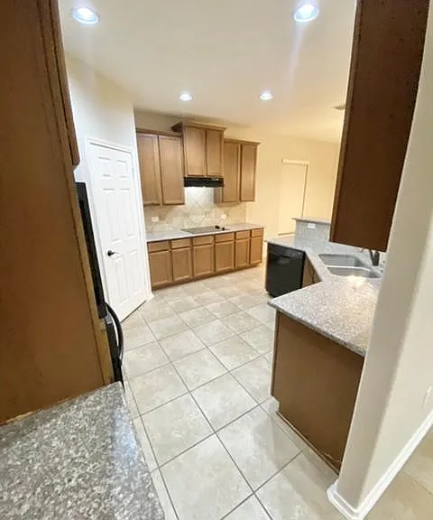 3826 Bogie Way — Photo 28