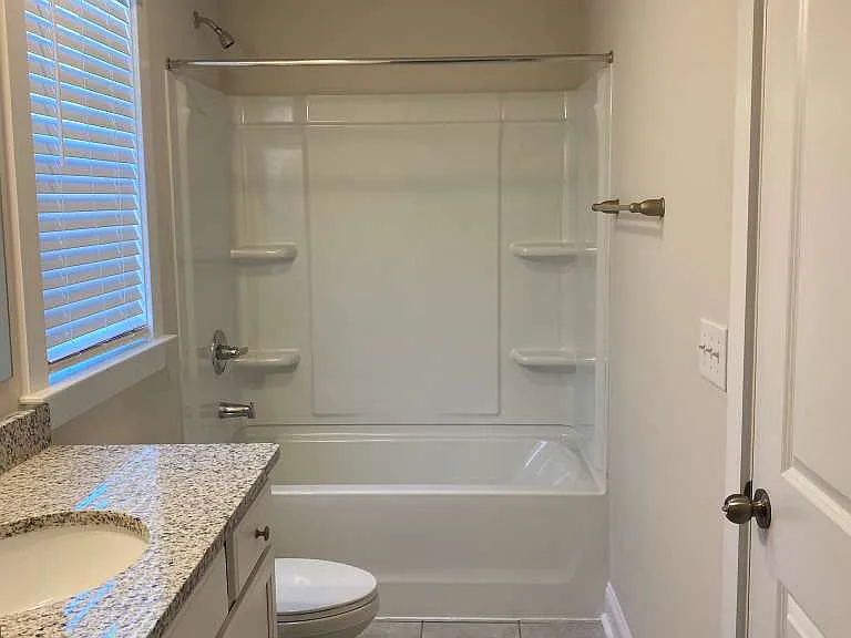 807 McArthur Ave — Photo 7