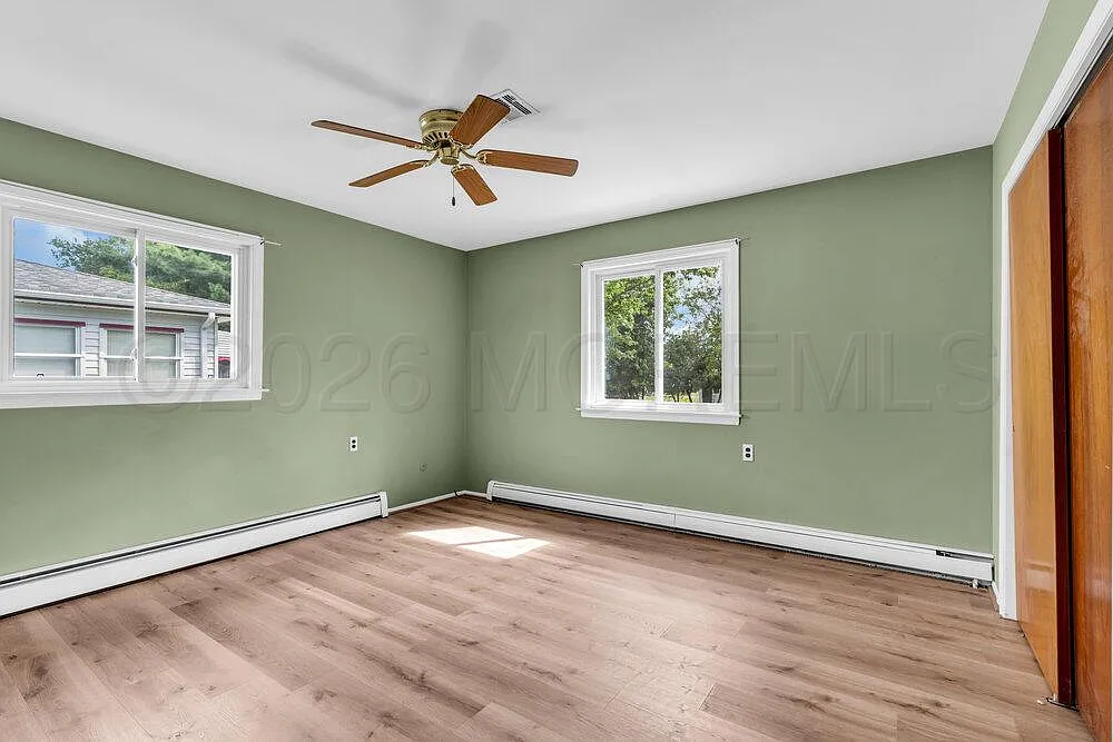 2 bed, 1.5 bath, 1124 sqft, $2,450 — Photo 4