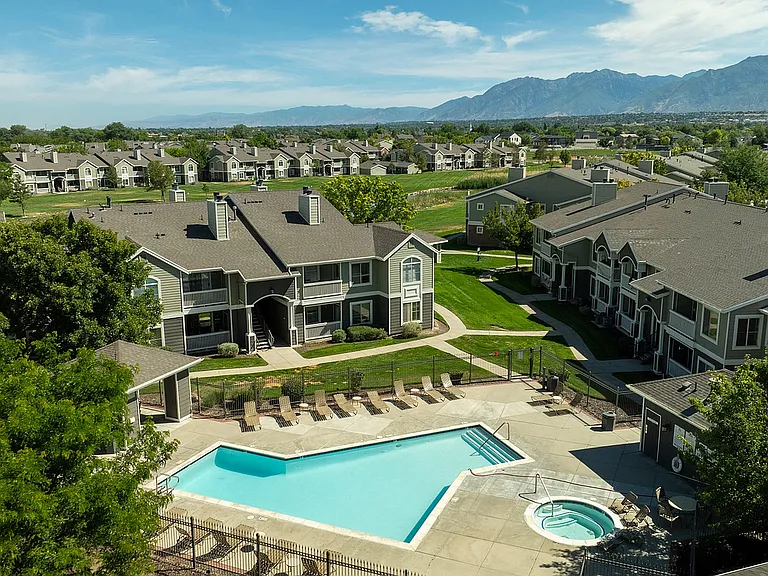 13343 Minuteman Dr Draper, UT-33