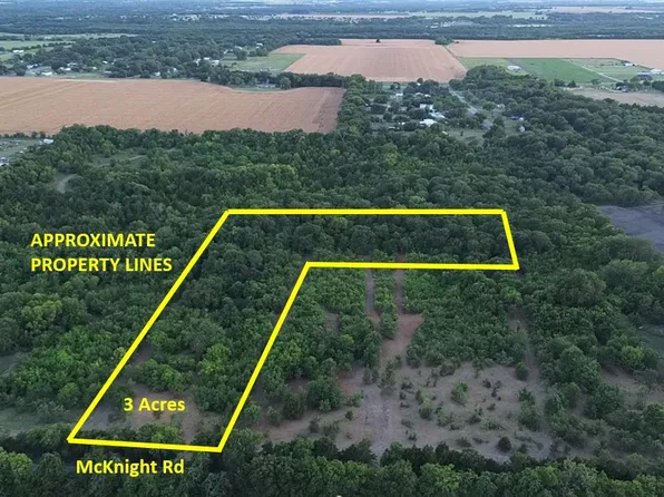 3 McKnight Rd, Ferris, TX 75125