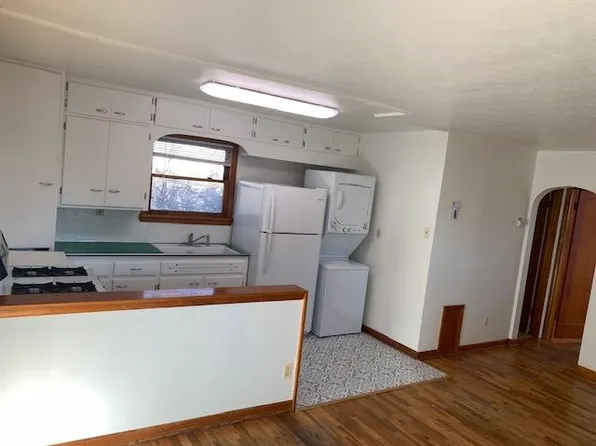 108 1/2 W Cleveland St, Lafayette, CO 80026