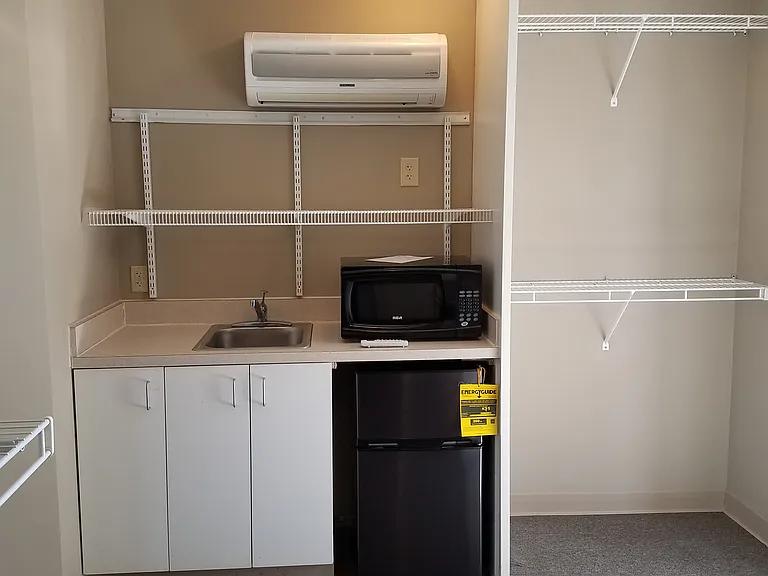 325 Bethel Ct #108 — Photo 2
