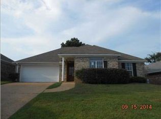 465 Magnolia Pl, Brandon, MS 39042