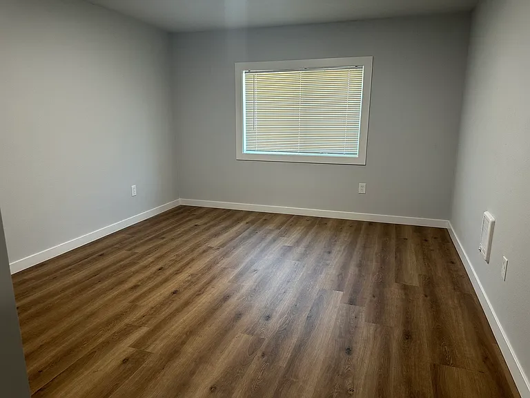 1730 NE Darby St — Photo 16