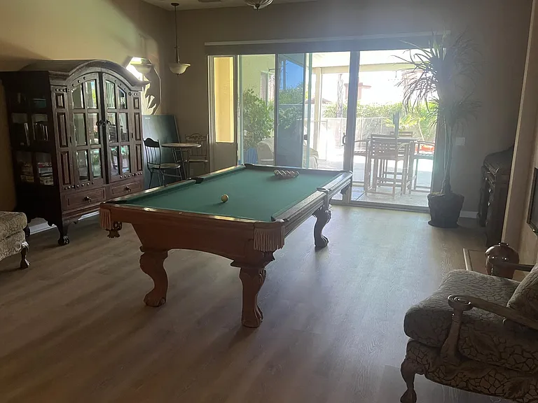 7 Dickens Ct — Photo 14