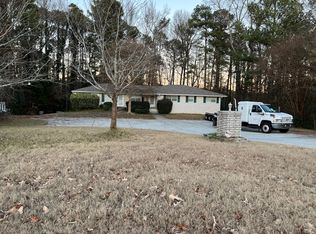 2188 Rockbridge Rd, Stone Mountain, GA 30087