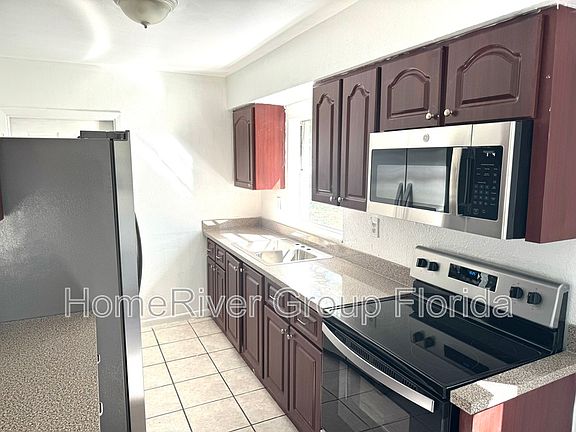 5th image of 4303 Fawn Cir
