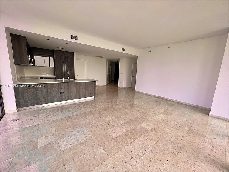 88 SW 7th St #2012 — Photo 7