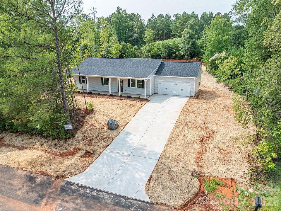 1st image of 2935 Heavners Farm Ct