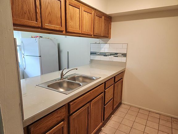 2nd image of 15317 Verona Ave APT B