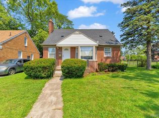 18400 Curtis St, Detroit, MI 48219