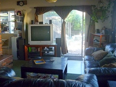 View towards Front Yard_Lower Unit