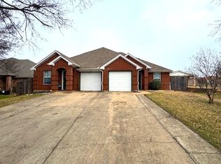 507 Maple St Unit B, Aubrey, TX 76227