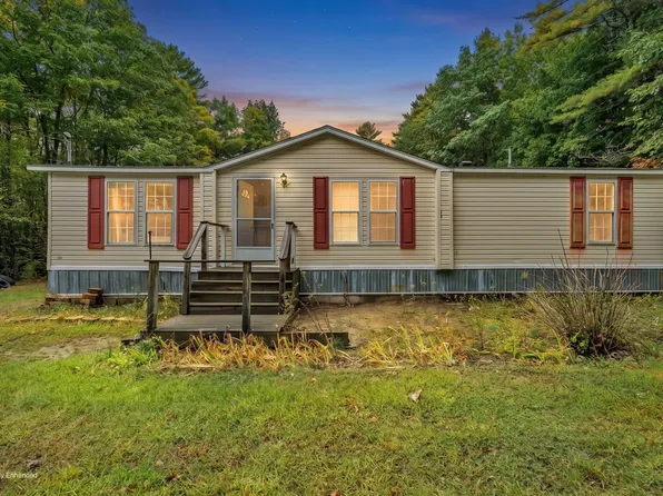 319 W Pownal Road, North Yarmouth, ME 04097