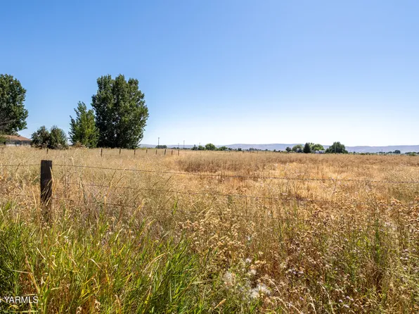 Nka Knights Lane Campbell Rd, Wapato, WA 98951