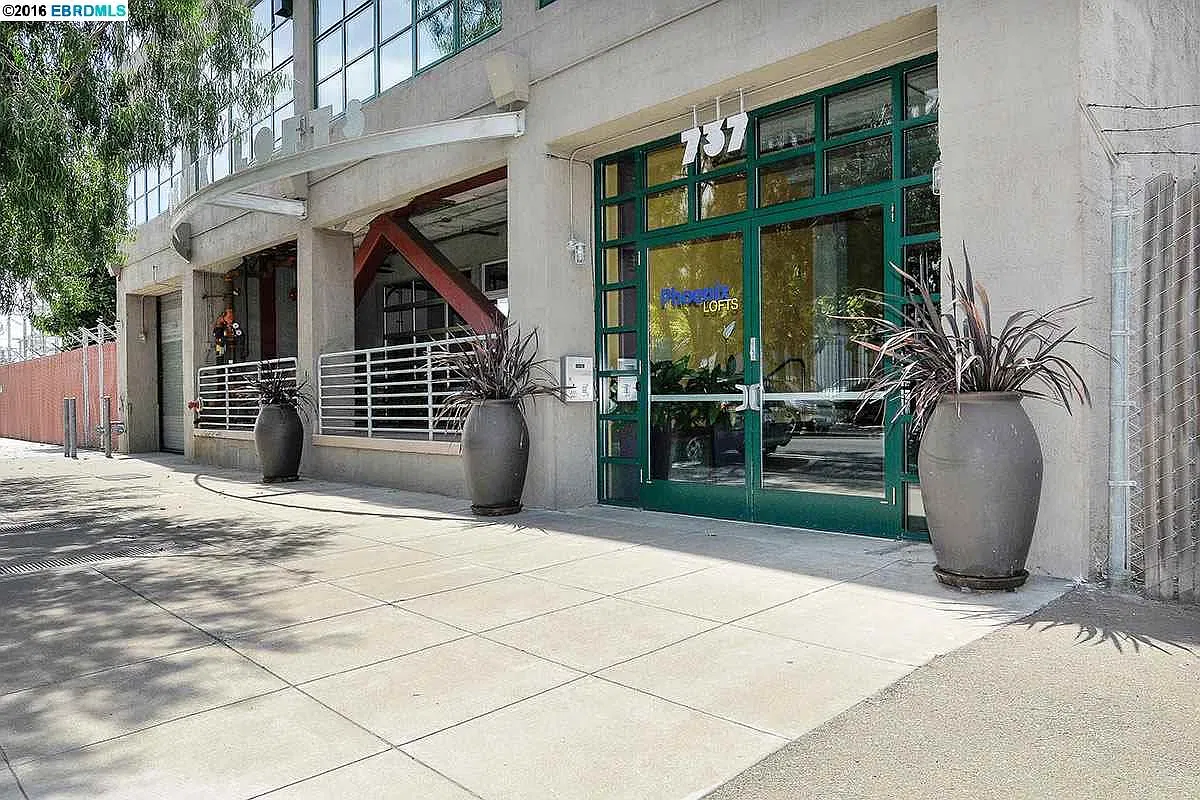 1 bed, 1472 sqft, $3,300 — Photo 2
