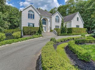 47 Crine Rd, Morganville, NJ 07751
