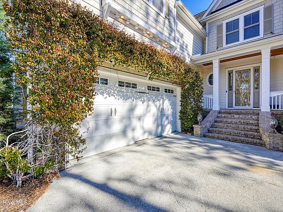 5th image of 354 River Wynd Drive