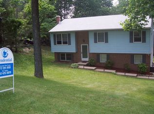 16 Den Mar Dr, Holtwood, PA 17532