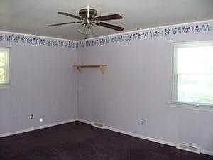 3rd image of 1106 Trevino Dr NE