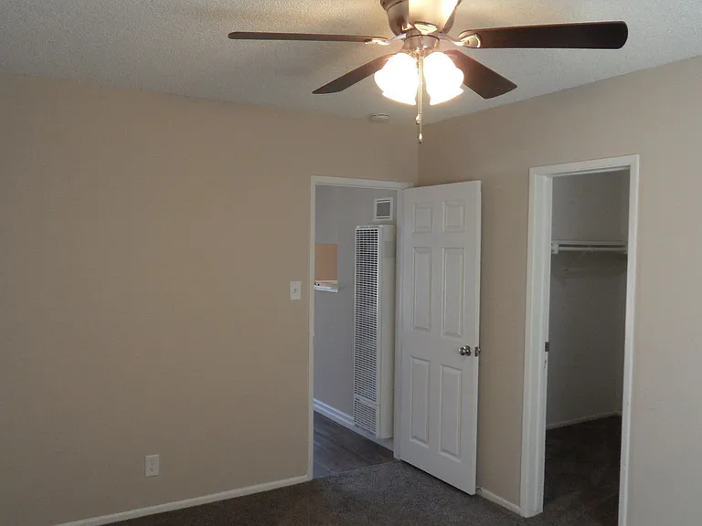 710 N Anna Dr #16 — Photo 13