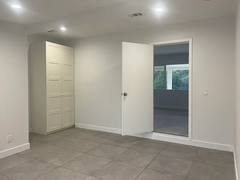 14287 Polk St — Photo 7