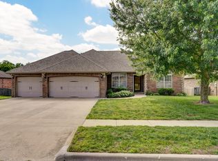4353 S Frisco Trails Rd, Springfield, MO 65810