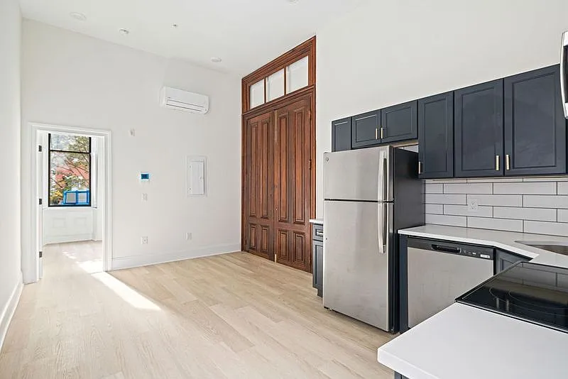 1 bed, 1.0 bath, 472 sqft, $1,795 — Photo 1