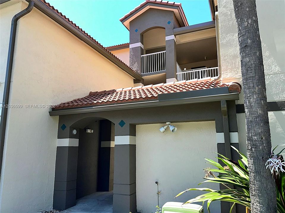 1st image of 460 S Park Rd #6203