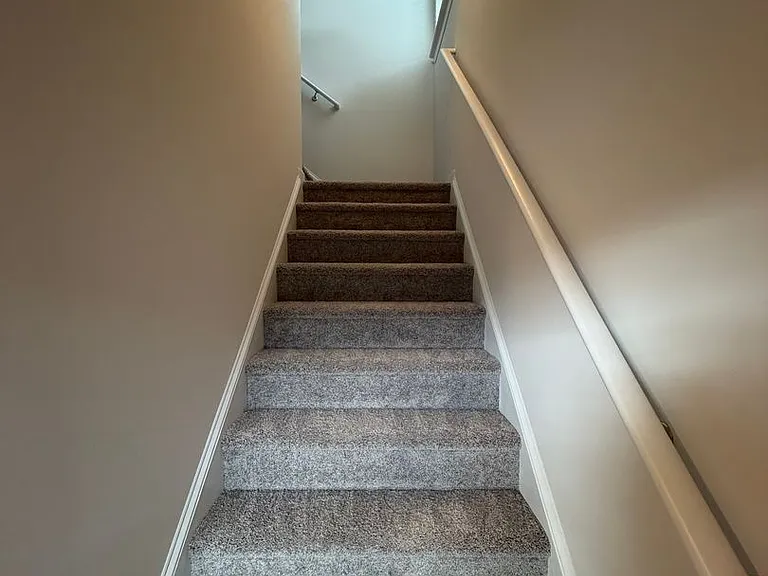 8 Cavalier Ct — Photo 12