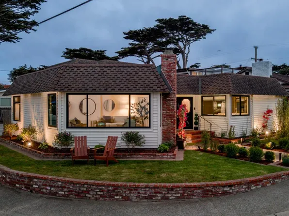 25 Coral St, Pacific Grove, CA 93950
