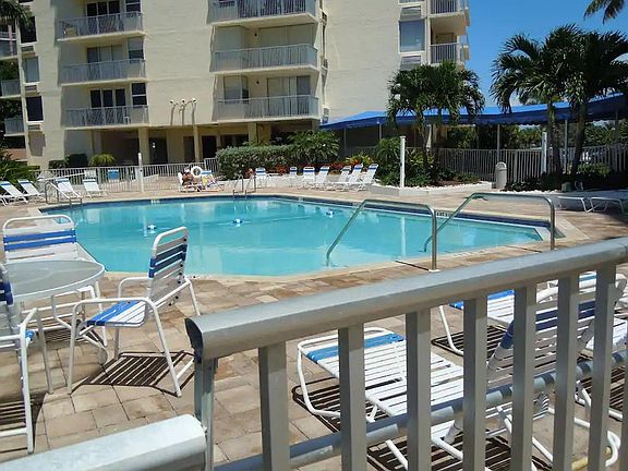 5th image of 7360 Estero Blvd #259