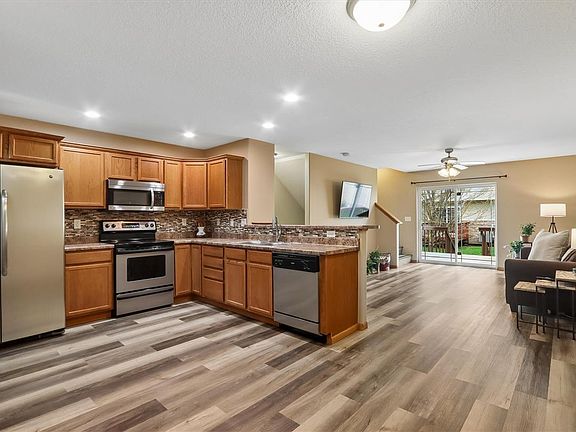 2nd image of 85 Alydar Dr