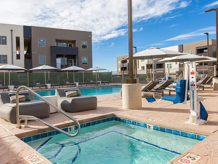 Cielo Luxury Living Apartments — Photo 13