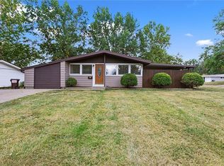 1801 NE 57th St, Kansas City, MO 64118