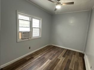 166 W 8th St #A, Bayonne, NJ 07002