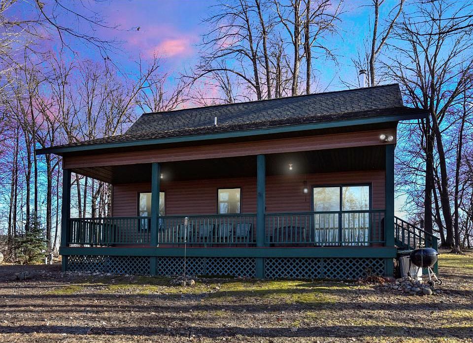 1st image of 22126 512th Ln
