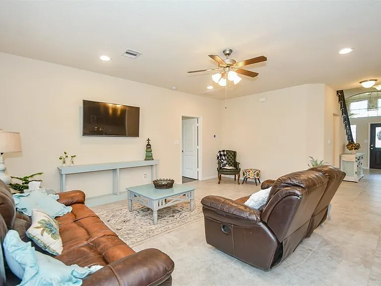 2214 Granite Park Ln — Photo 5