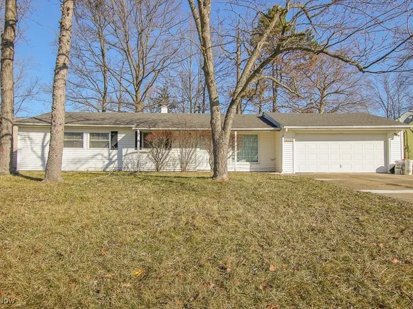 24525 Randolph Rd, Bedford Heights, OH 44146