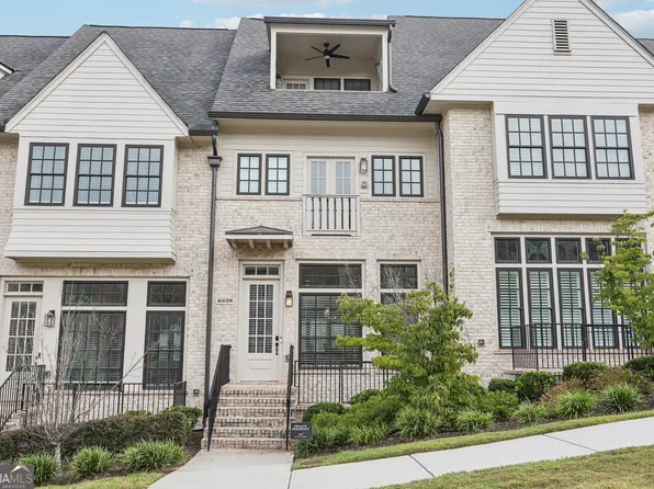 6829 Crescendo Ct, Sandy Springs, GA 30328