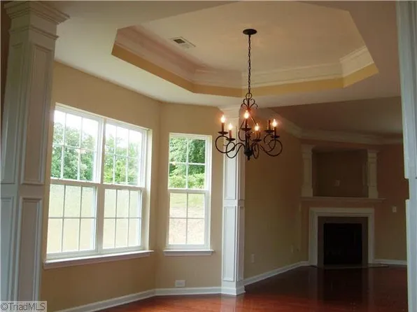 3544 Lamplight Way, High Point, NC 27265