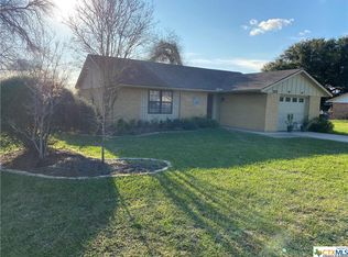 203 Elaine St, Victoria, TX 77904