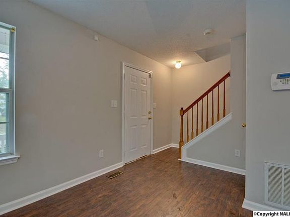 2nd image of 309 Harvestwood Ct