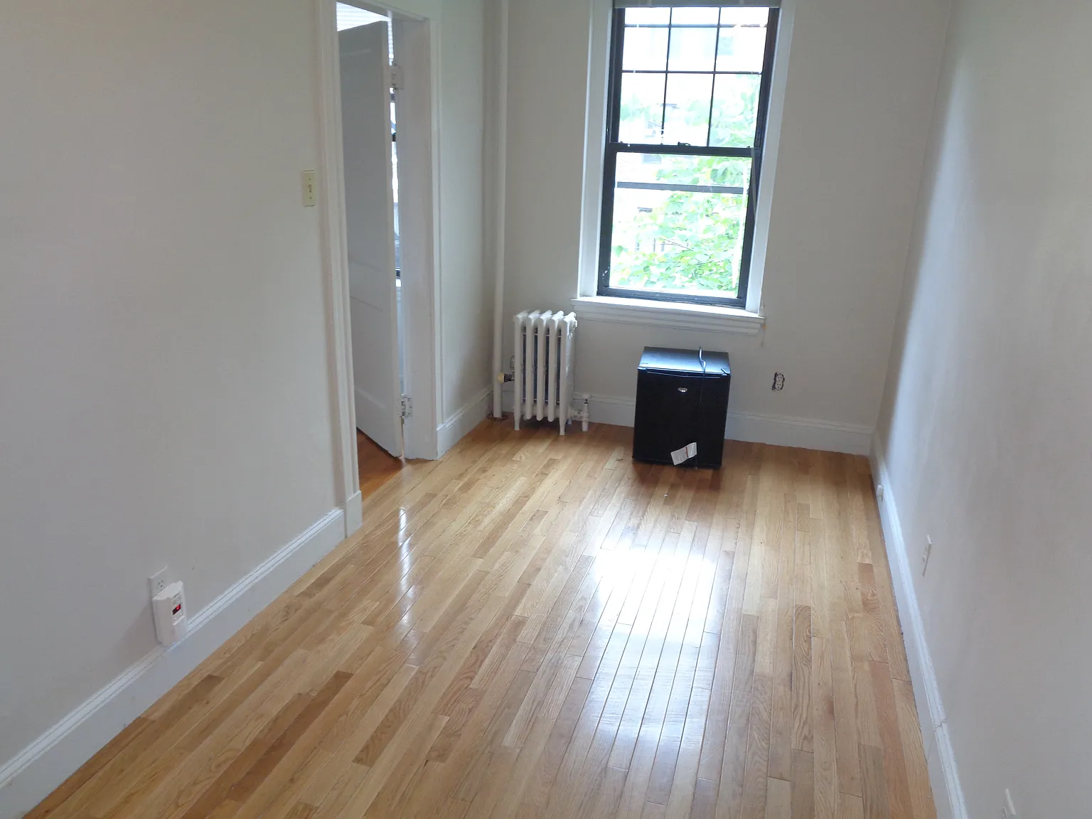 1 bed, 430 sqft, $2,450 — Photo 4