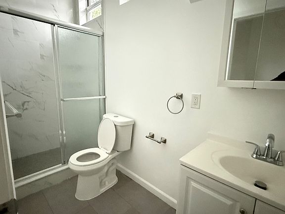 3rd image of 163 Deacon St Floor 3