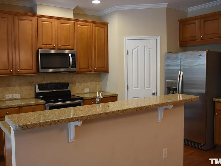 219 Murray Glen Dr — Photo 7
