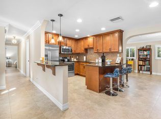 770 NW 3rd Ave, Boca Raton, FL 33432