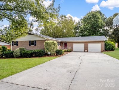 135 Greenview Dr, Kannapolis, NC, 28081